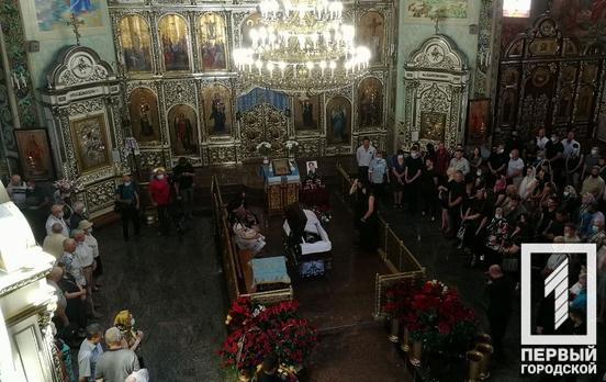Кривой Рог прощается с Почётным гражданином города Виктором Артюхом