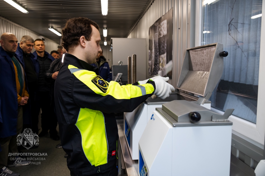 На Дніпропетровщині відкрили першу в регіоні лабораторію інженерно-технічних досліджень (фото)