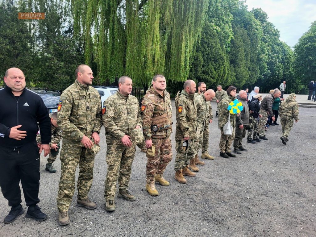 У Бурштині знайшов свій вічний спочинок криворіжець Олексій Боровков