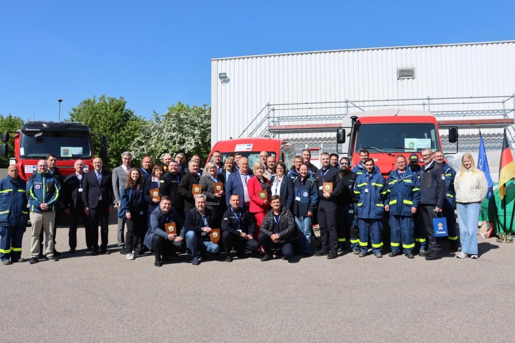 Дніпропетровщина отримала пожежно-рятувальну техніку від німецьких партнерів (фото)