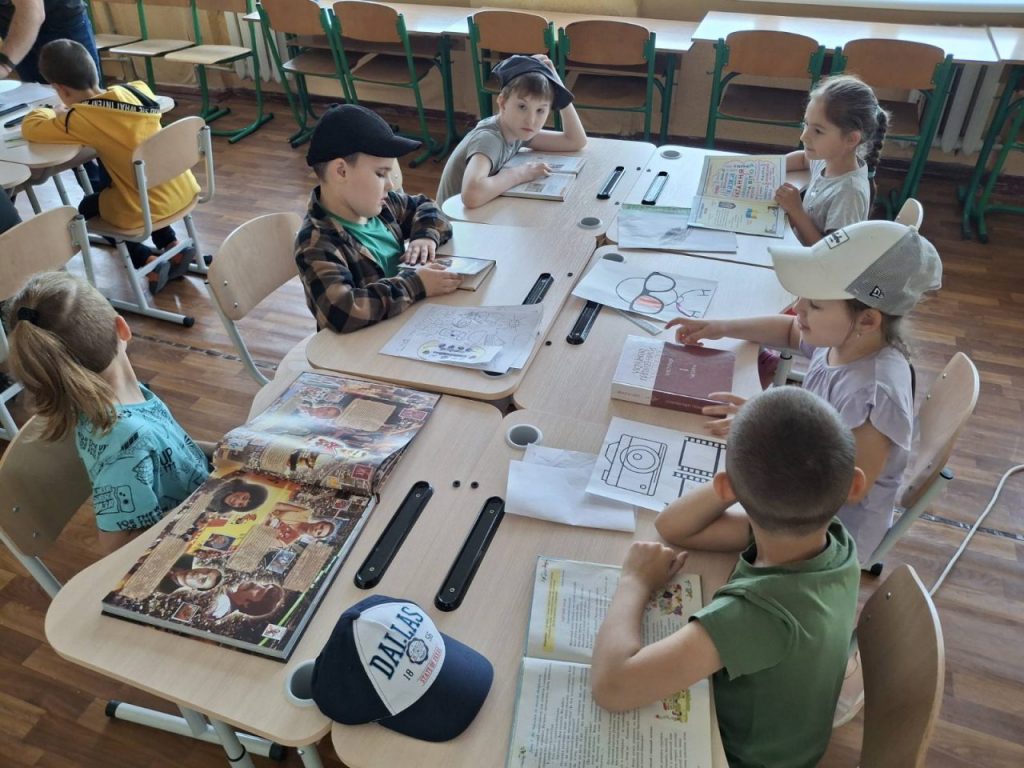 У Кривому Розі вже активно працюють дитячі майданчики дозвілля (фото)