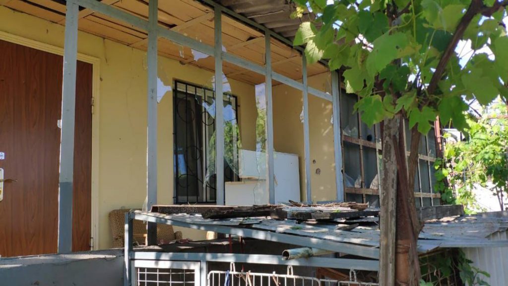 У лікарні померла жінка, яка сьогодні постраждала через атаку на Нікополь