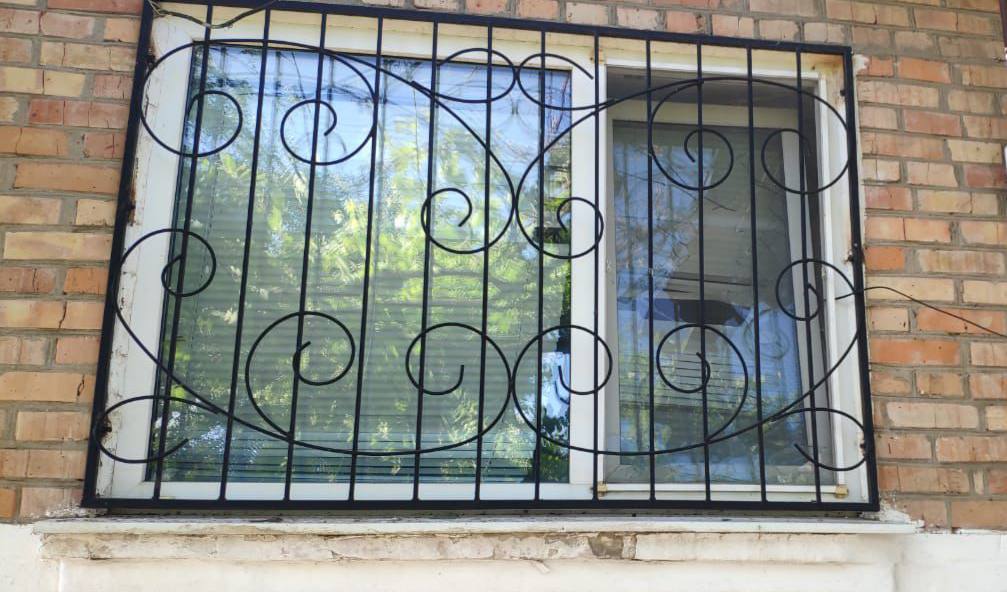 У лікарні померла жінка, яка сьогодні постраждала через атаку на Нікополь