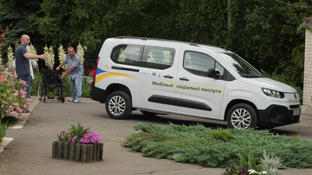 Більш ніж 151 тисячу з початку року вже видано: у Кривому Розі триває цьогорічна видача продуктових наборів