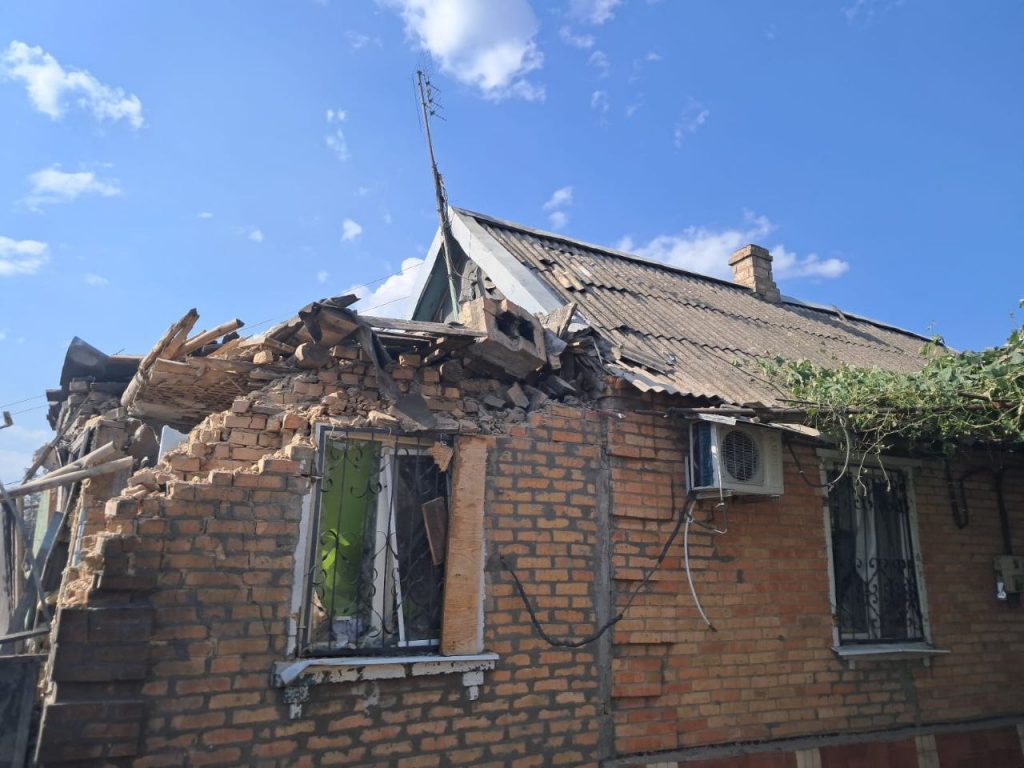 Від вечора не припинялися атаки на Нікопольщину