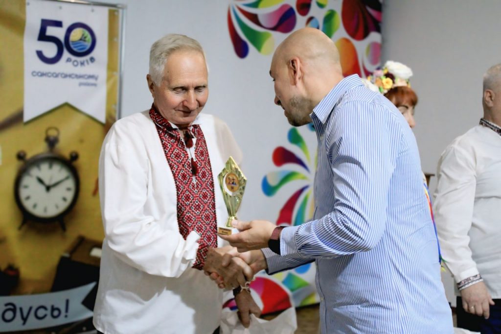 У Кривому Розі відбувся ІІІ етап конкурсу “SuperБабуся. SuperДідусь” (фото)