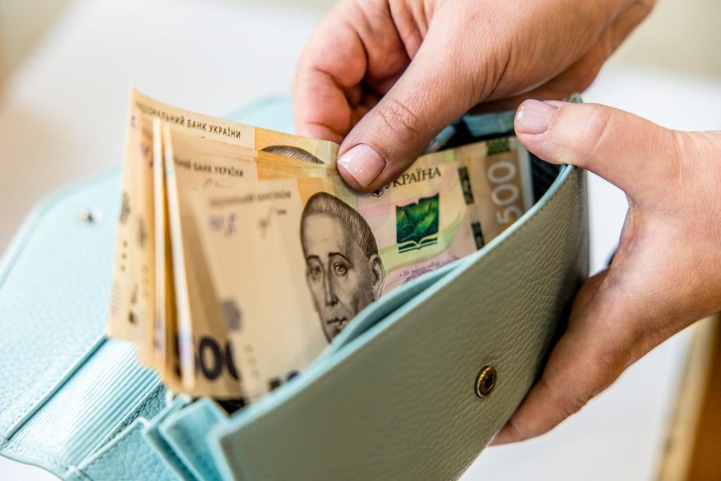 «Зимова підтримка»: для кого виплата та на що можна витратити кошти