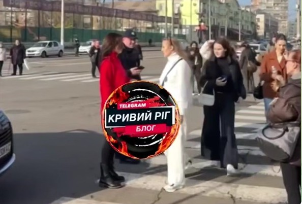 У Кривому Розі побилися водійка та учасниця мітингу проти несправедливих відключень світла