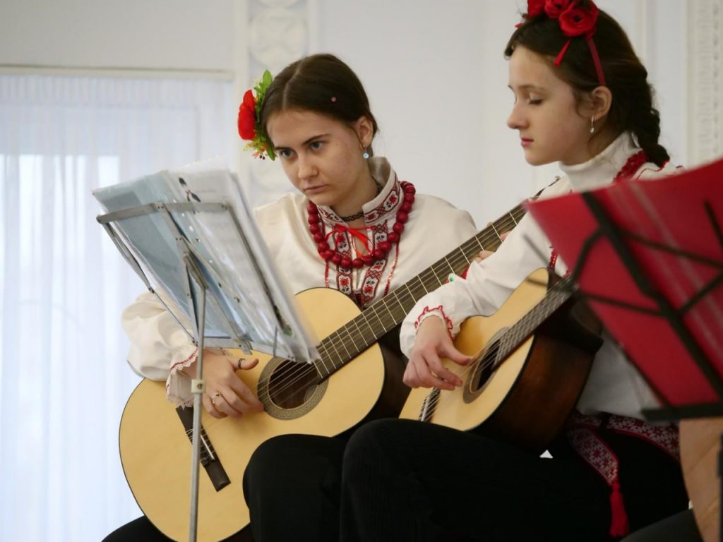 «Музична школа №2 у Кривому Розі оновила концертний зал та дах» (фото)