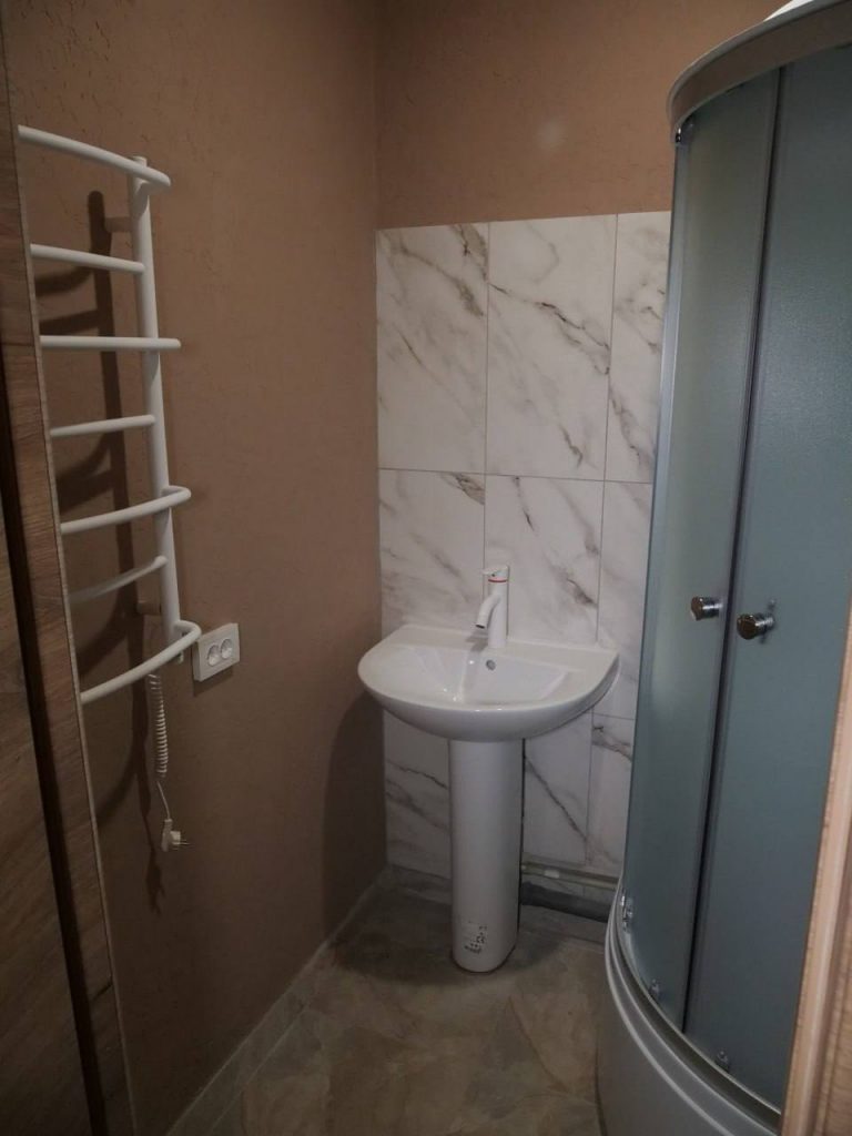 Нове життя після втрати дому: у Кривому Розі родина з Херсонщини отримала квартиру (фото)