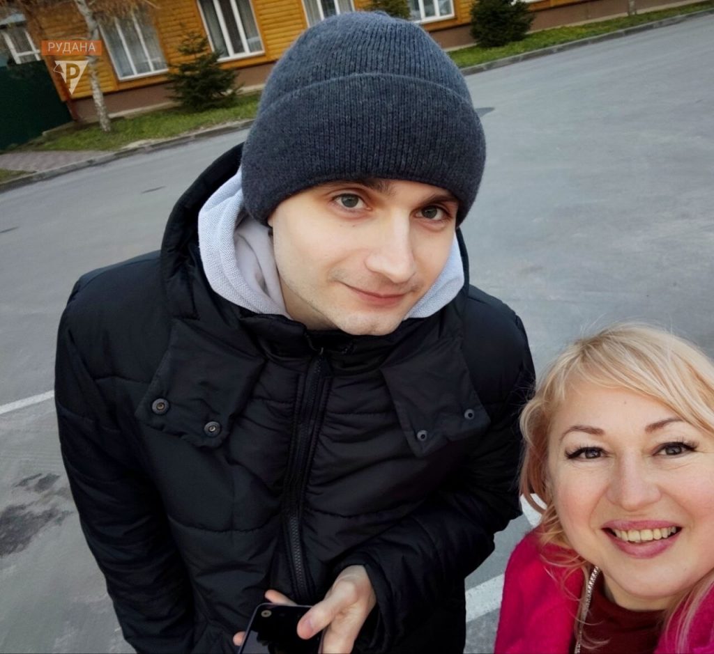 На рідну землю з російського полону повернувся бойовий медик із Кривого Рогу Максим Гермак